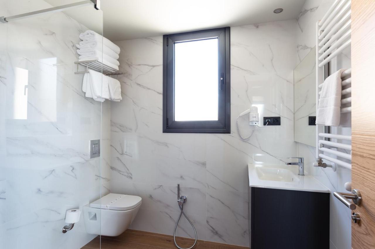 Apartamentos Playa De Los Barcos Isla Plana 외부 사진