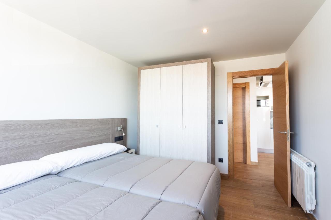Apartamentos Playa De Los Barcos Isla Plana 외부 사진