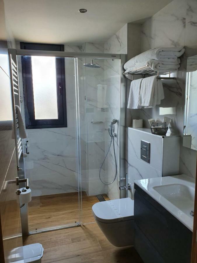 Apartamentos Playa De Los Barcos Isla Plana 외부 사진