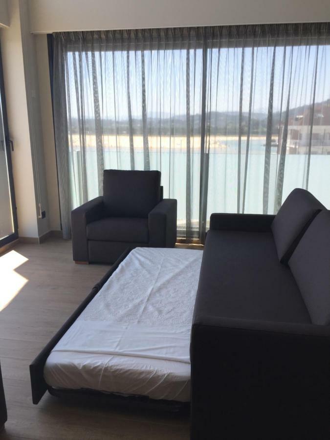 Apartamentos Playa De Los Barcos Isla Plana 외부 사진