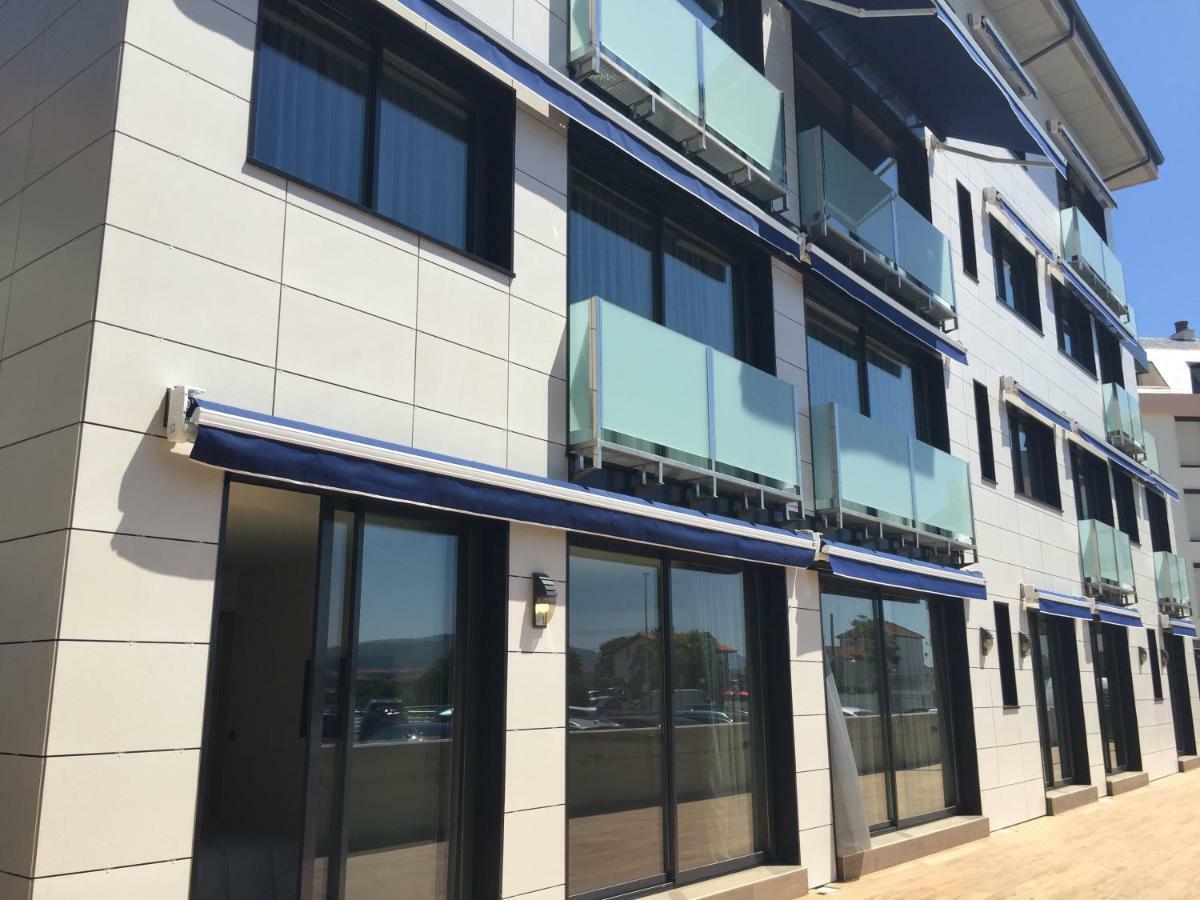 Apartamentos Playa De Los Barcos Isla Plana 외부 사진