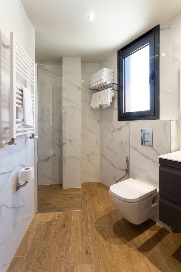 Apartamentos Playa De Los Barcos Isla Plana 외부 사진