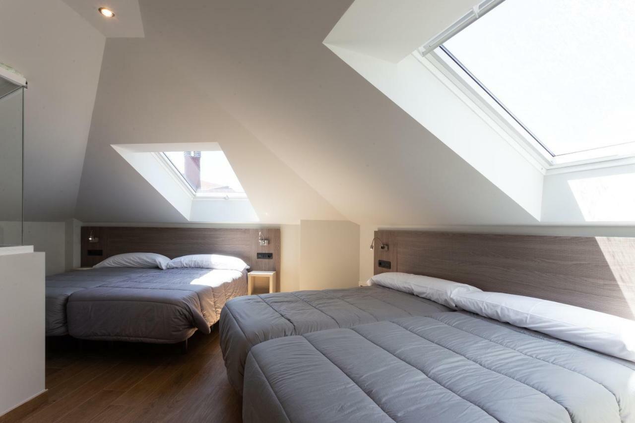 Apartamentos Playa De Los Barcos Isla Plana 외부 사진